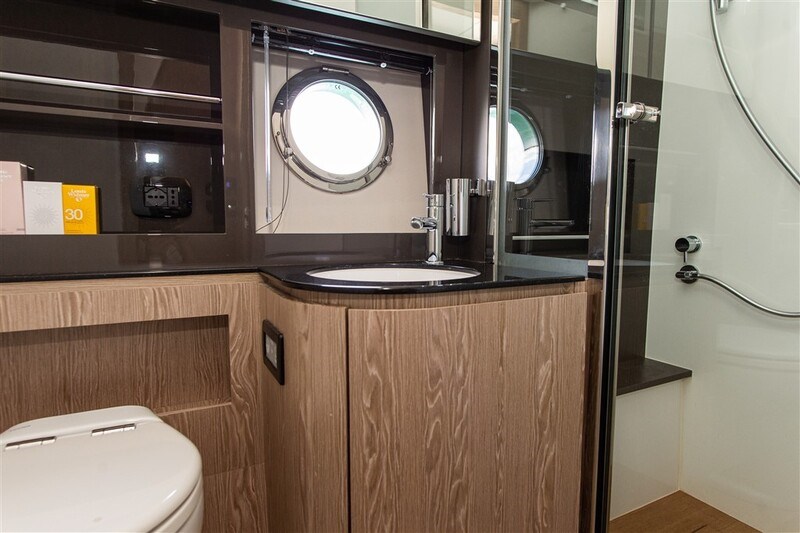 Azimut Atlantis 50 HT