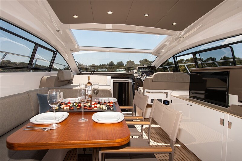 Azimut Atlantis 50 HT