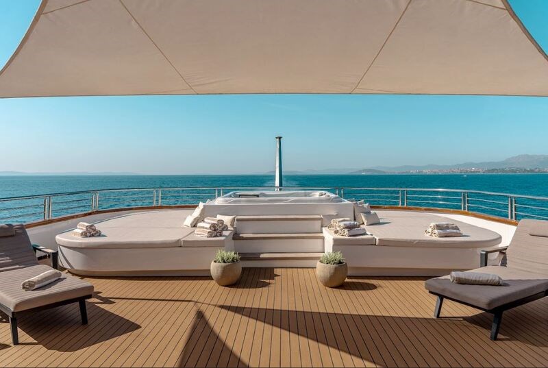 Mini cruiser Cristal