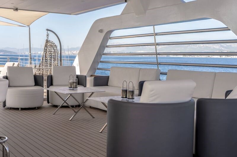 Mini cruiser Cristal