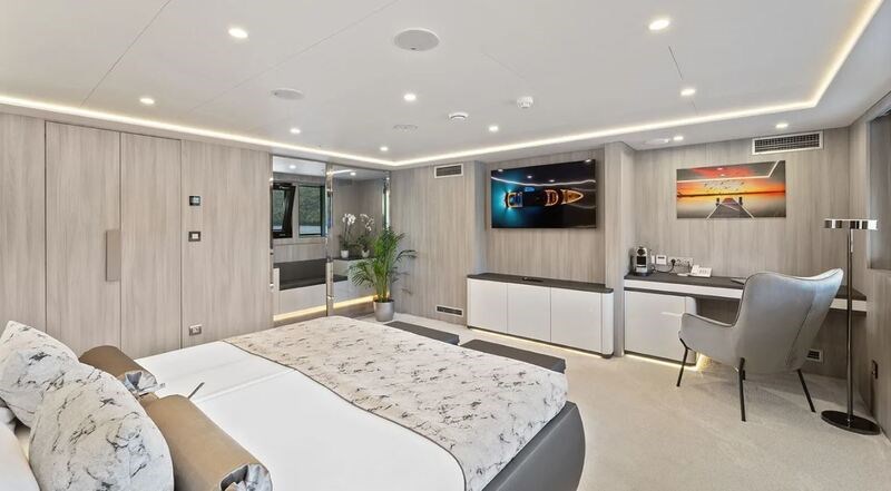 Mini cruiser Freedom