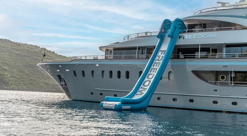 Mini cruiser Freedom