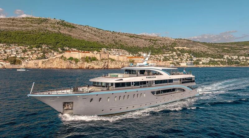 Mini cruiser Freedom