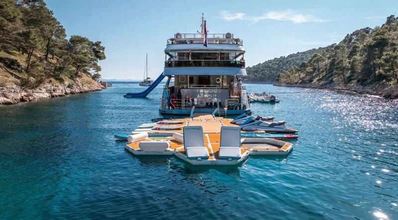 Mini cruiser Freedom