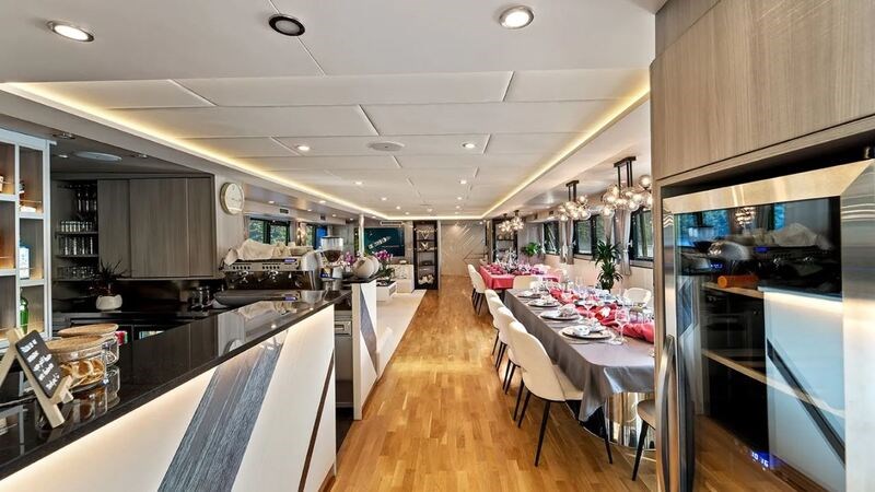 Mini cruiser Freedom