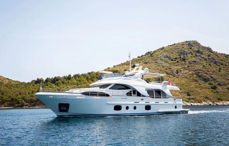 Benetti 25M