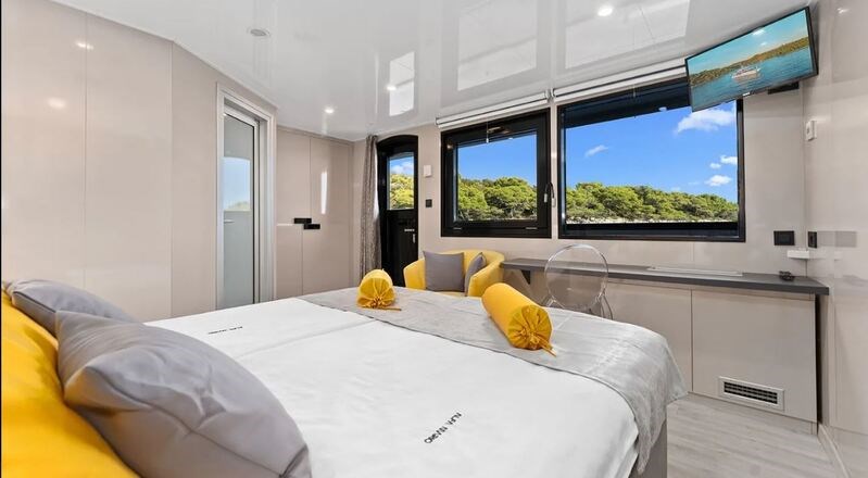 Mini cruiser Alfa Mario