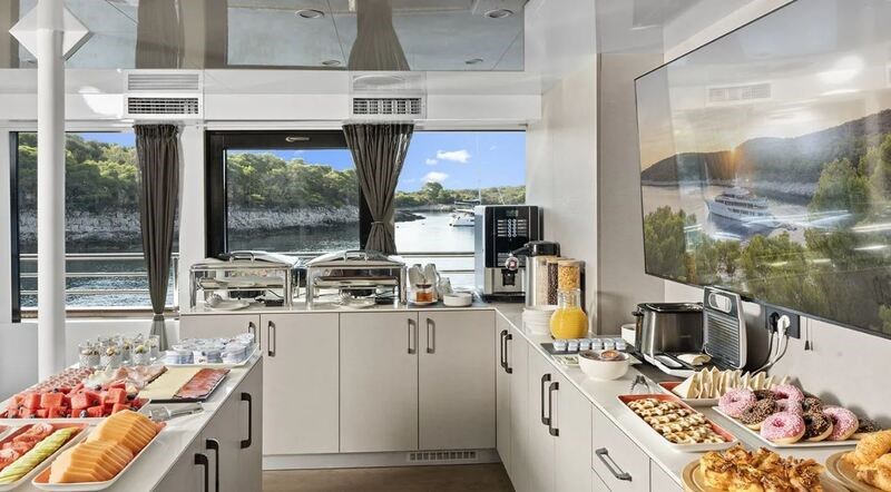 Mini cruiser Alfa Mario