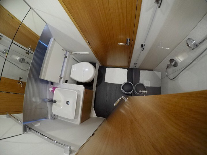 Fairline Squadron 50 Fly