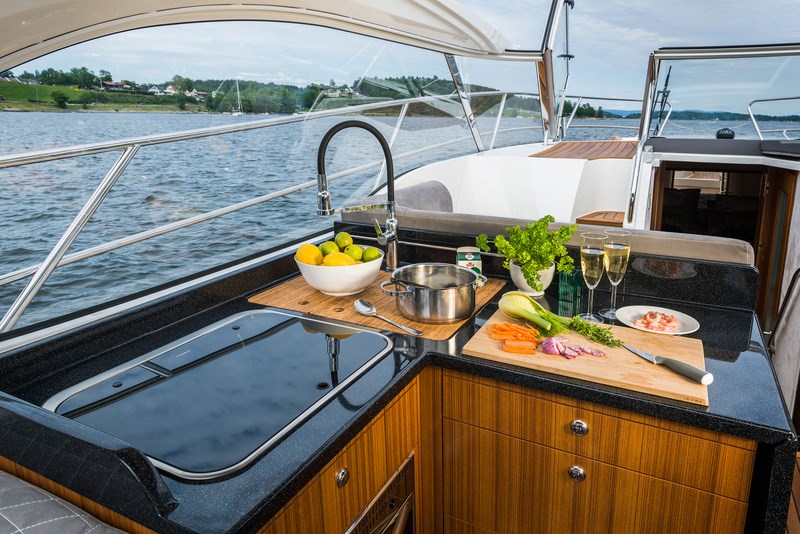 Marex 360 Cabriolet Cruiser