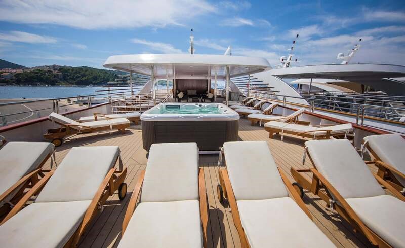 Mini cruiser Ambassador