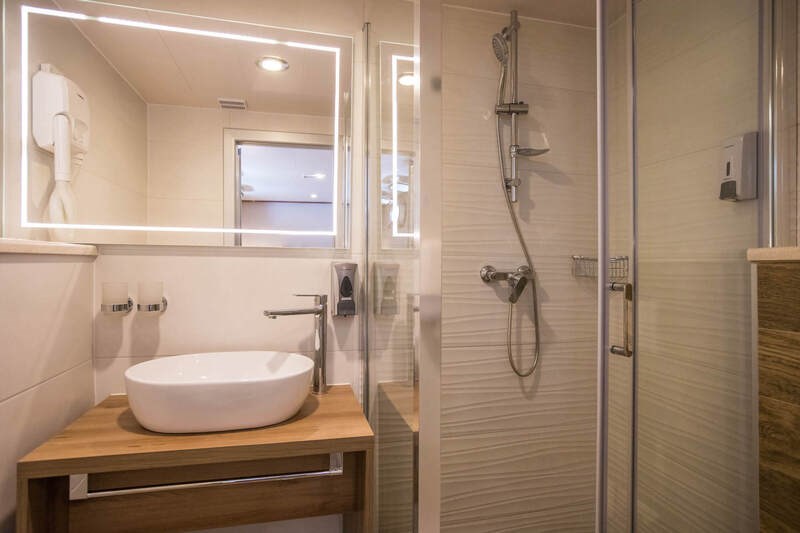 Mini cruiser Mama Marija