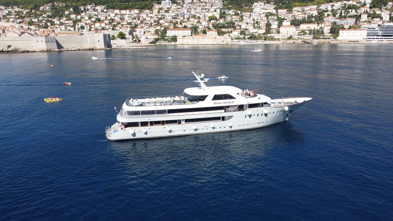 Mini cruiser Mama Marija II