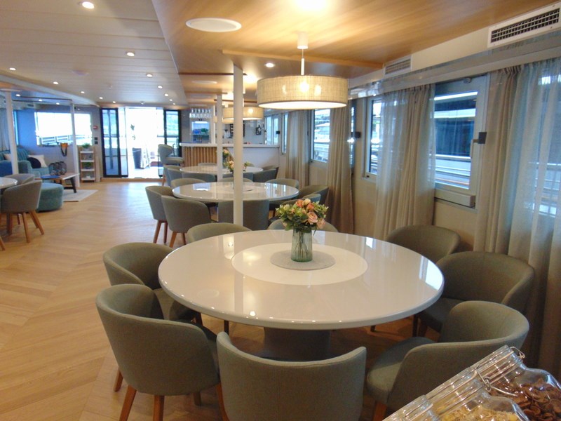 Mini cruiser Mama Marija II