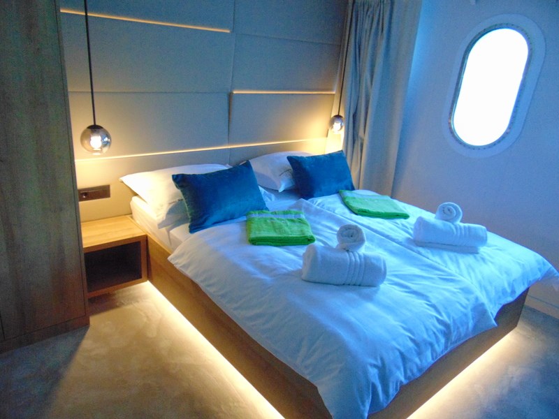 Mini cruiser Mama Marija II