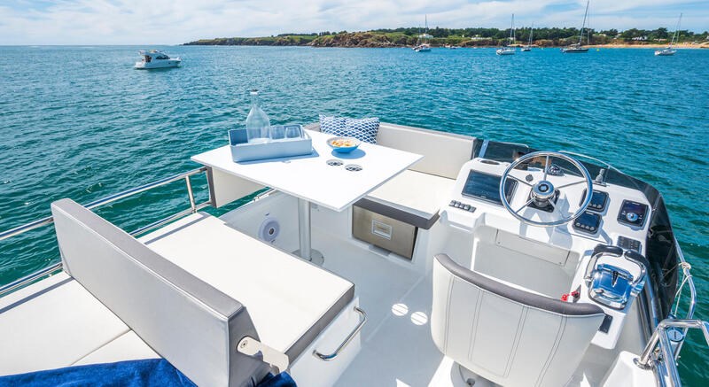 Beneteau Antares 11 Fly OB