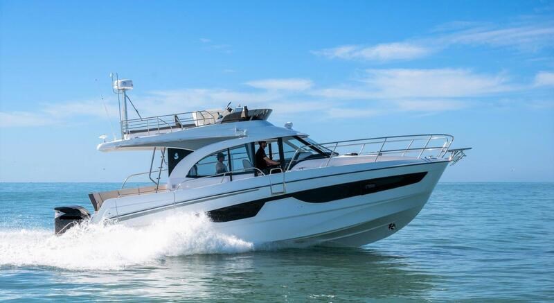 Beneteau Antares 11 Fly OB