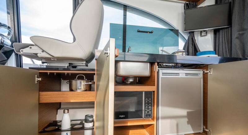 Beneteau Antares 11 Fly OB