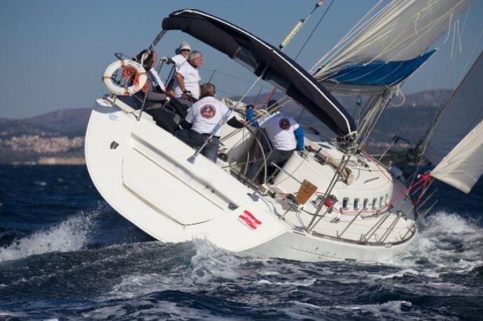 Beneteau First 47.7 (4 cabins)