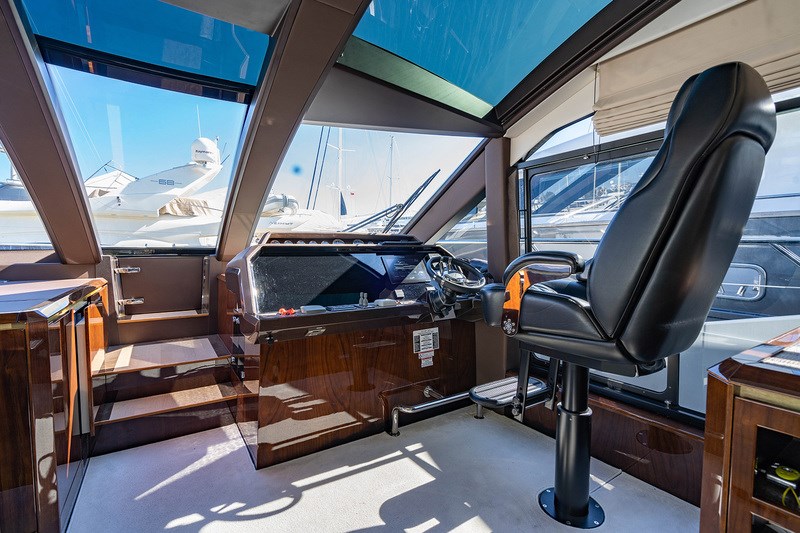 Galeon 640 Fly