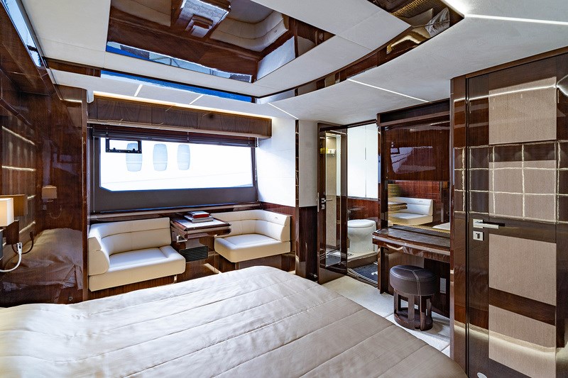 Galeon 640 Fly