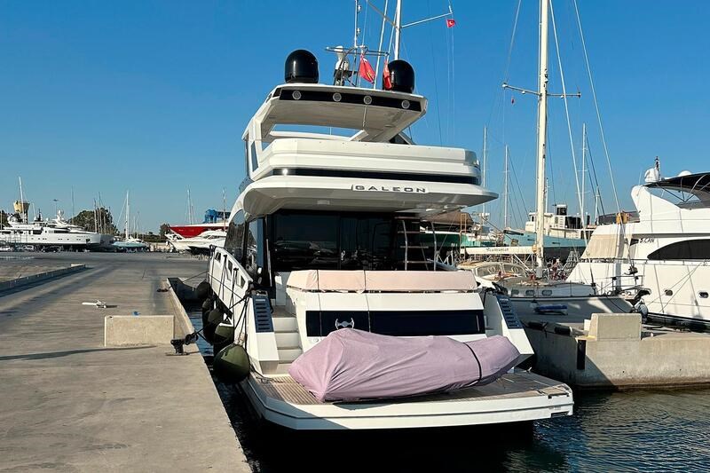 Galeon 640 Fly