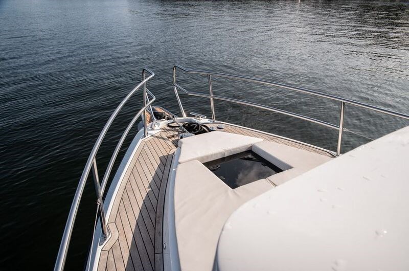 Nikhen Aquasun 34 Sedan