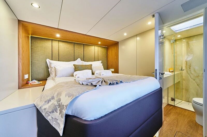 Sunreef 60 charter