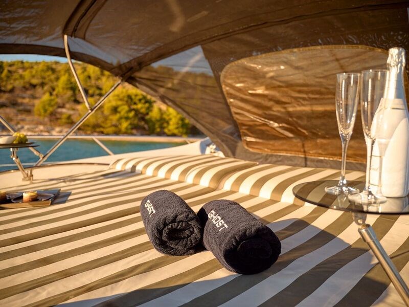 Sunseeker Predator 72