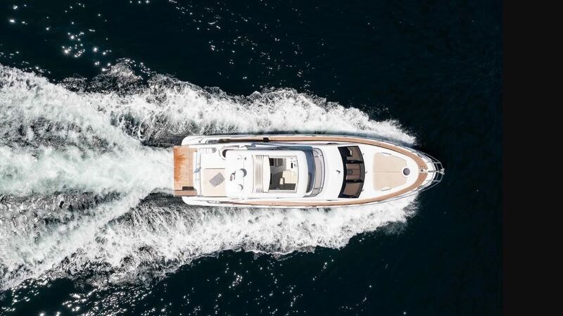 Azimut 60 Fly