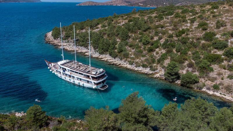 Mini cruiser Almissa