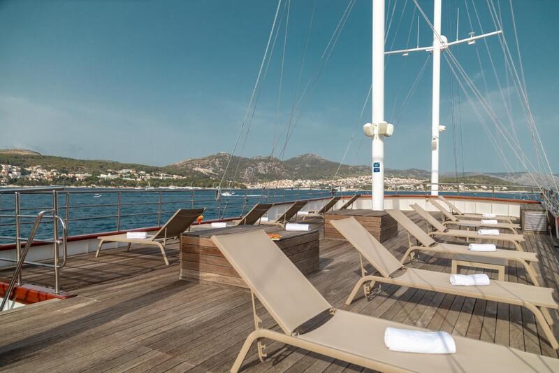 Mini cruiser Almissa