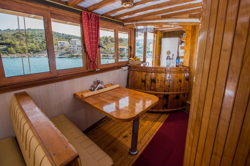 Motor-sailer Novi Dan