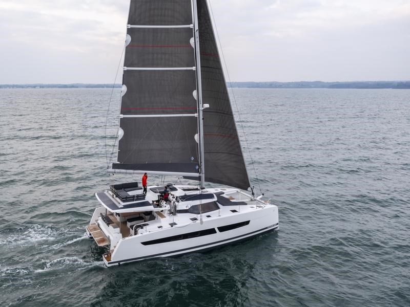 Fountaine Pajot Aura 51