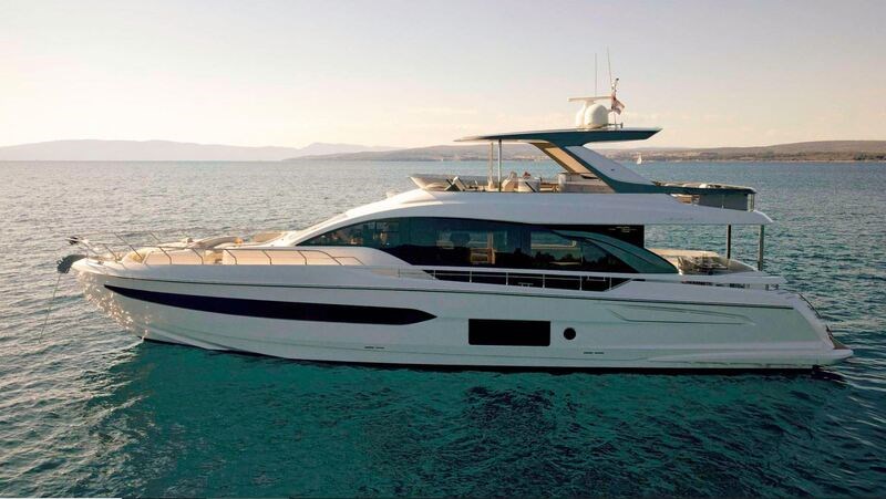 Azimut 78 Fly