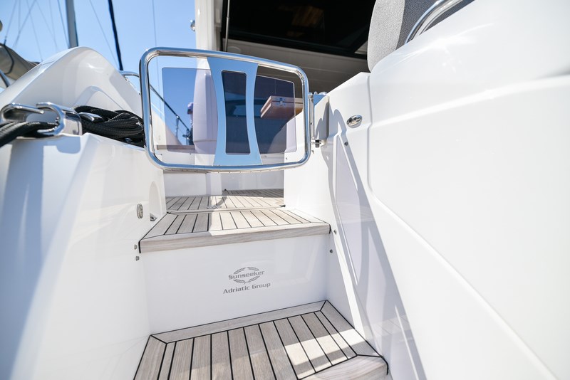 Sunseeker Predator 50