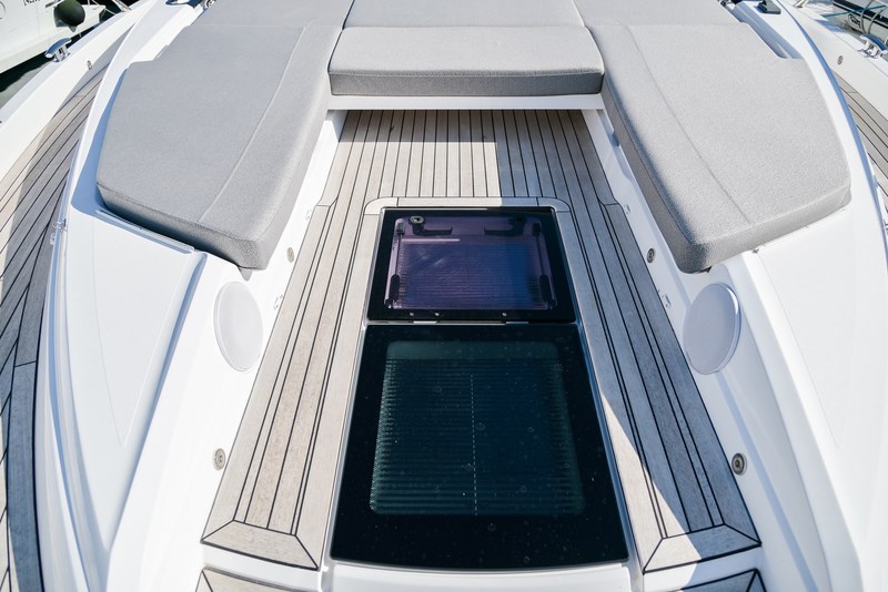 Sunseeker Predator 50