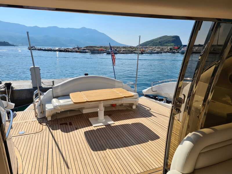 Sunseeker Predator 74