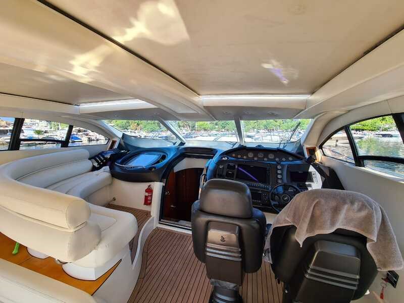 Sunseeker Predator 74