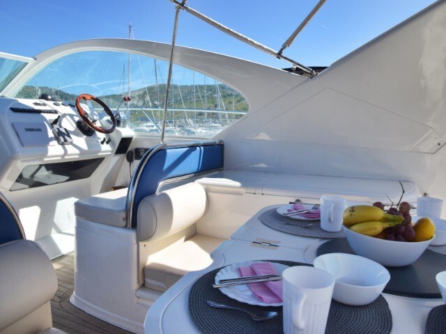 Fairline 48 Targa