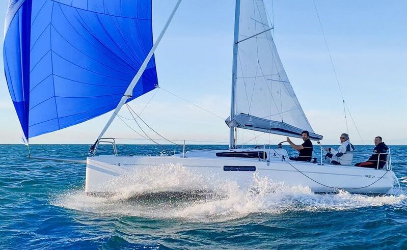 Beneteau First 27