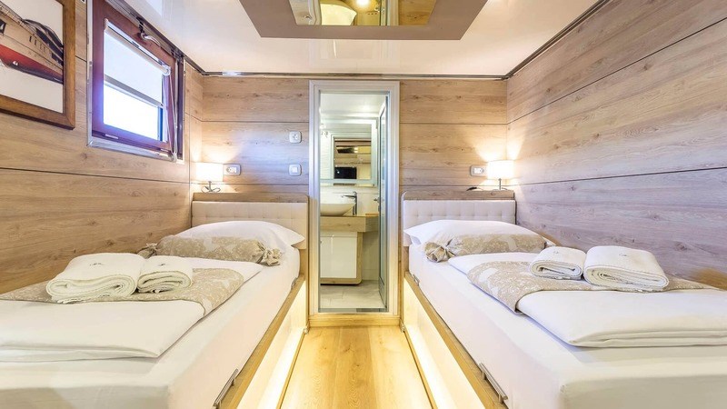 Mini cruiser Lastavica