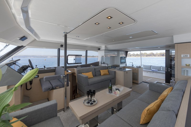 Fountaine Pajot MY 6