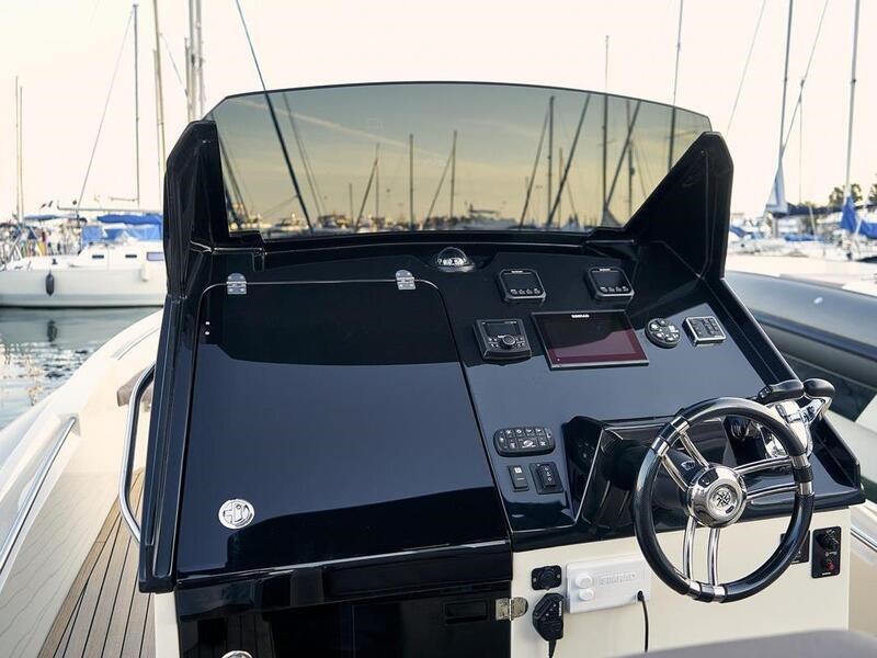 Scanner Envy 1100 TT outboard