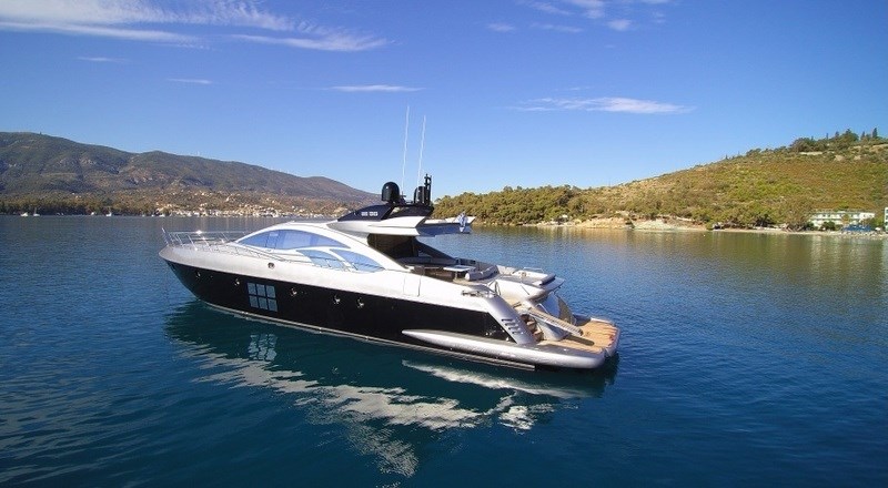 Azimut 86S