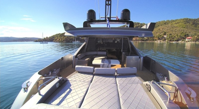 Azimut 86S