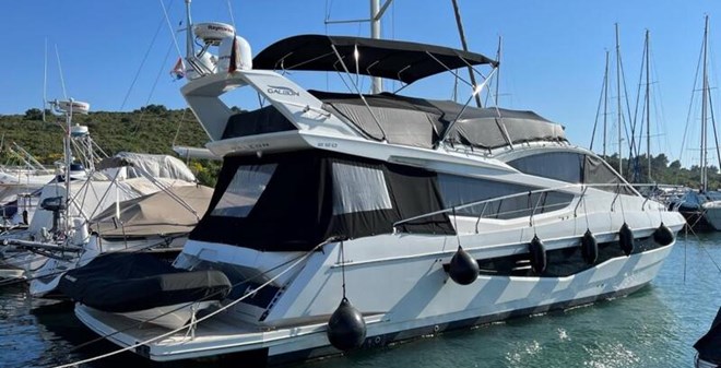 Galeon 550 Fly