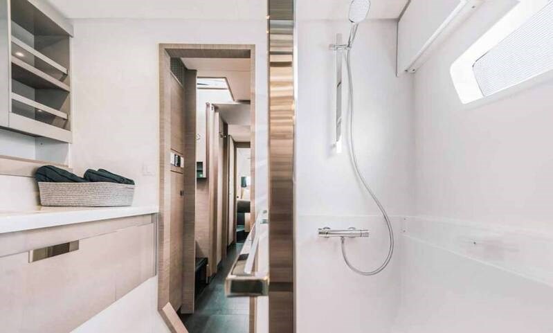 Fountaine Pajot 47 TANNA LUX