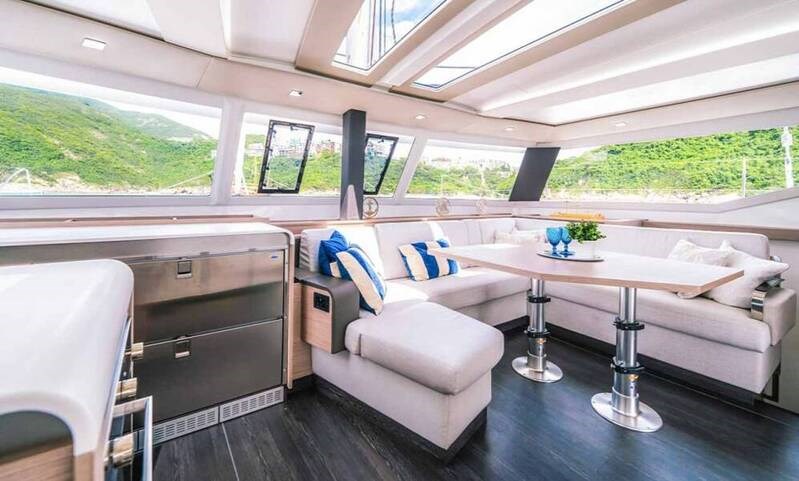 Fountaine Pajot 47 TANNA LUX