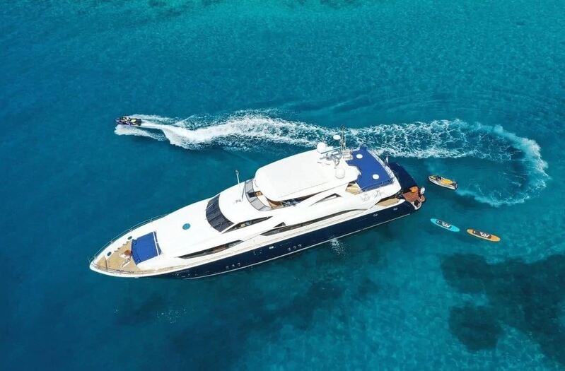 Sunseeker Yacht 34 M